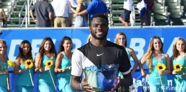 强侧空间 强侧空间