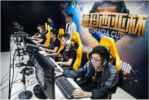 去看比赛的